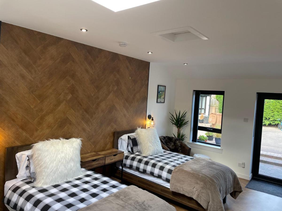 Golfers Dream Guest Suite With Onsite Golf Studio Available For Booking By Guests Strathkinness Dış mekan fotoğraf